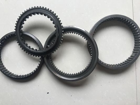 黒くする変速機のシンクロナイザー リング ギヤ、ISUZUのためのSyncro磨くギヤ